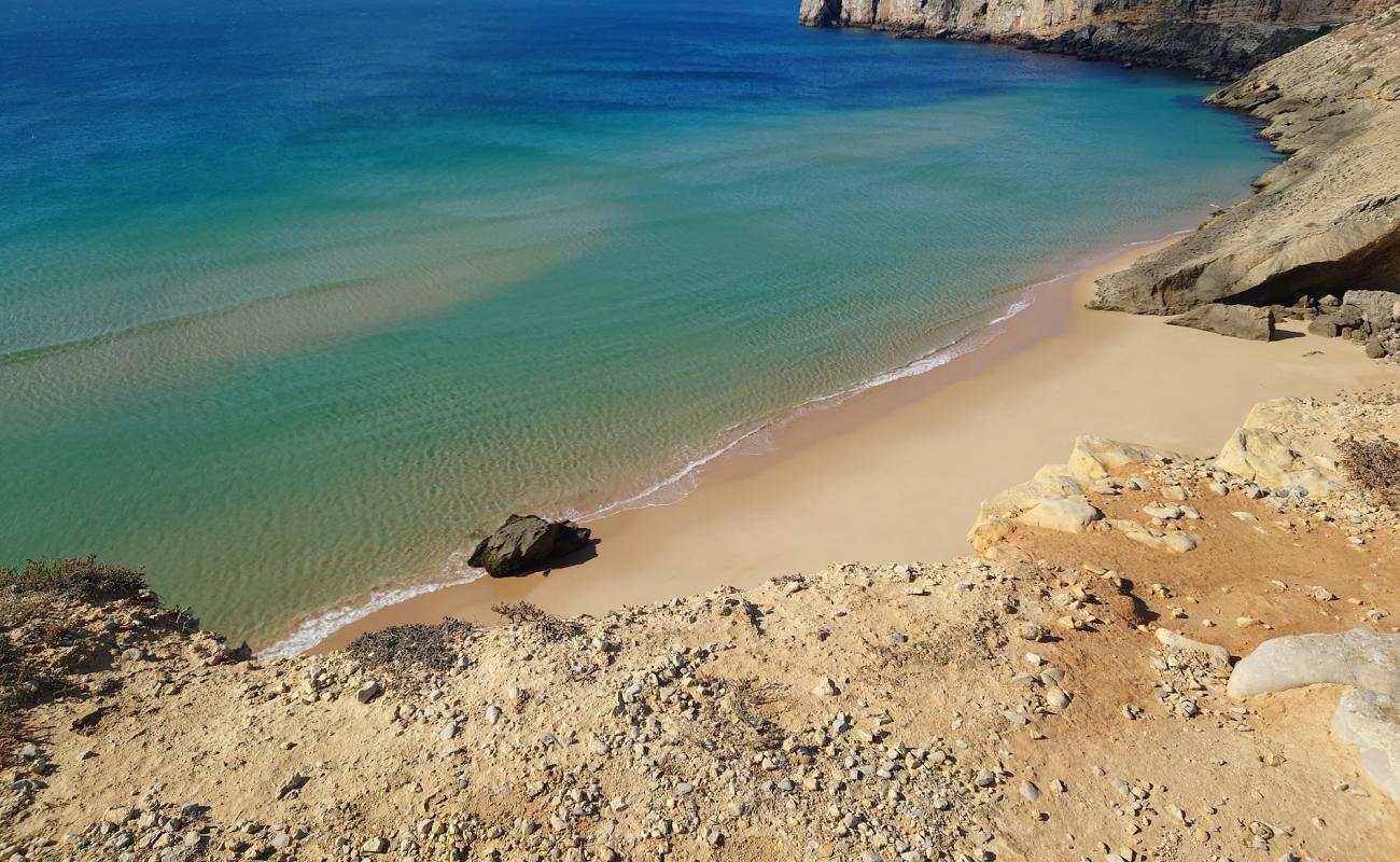 Prainha das Pocas'in fotoğrafı açık bej kum yüzey ile