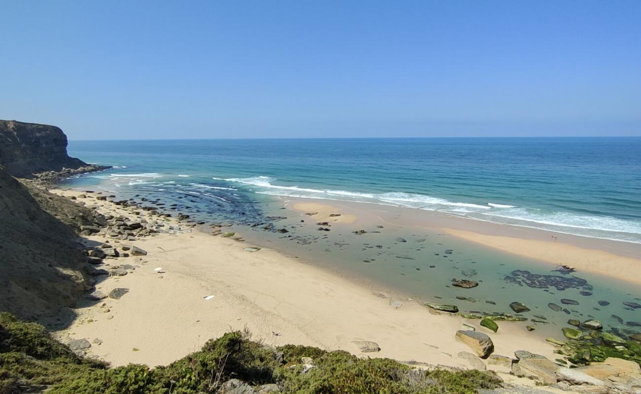 Praia do Giribeto'in fotoğrafı açık bej kum yüzey ile