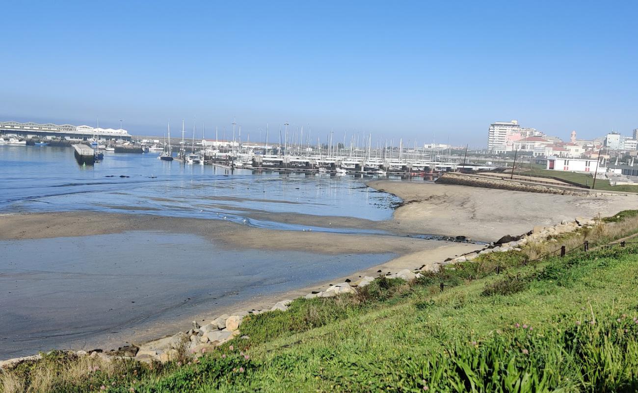 Praia do Peixe'in fotoğrafı parlak kum yüzey ile