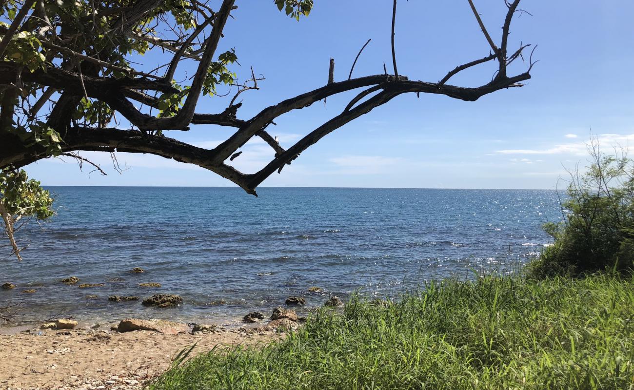 Playa Parada Vista al Mar'in fotoğrafı bej kum ve kayalar yüzey ile