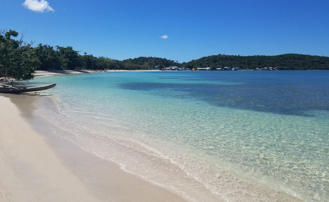 Playa Buye II'in fotoğrafı parlak ince kum yüzey ile