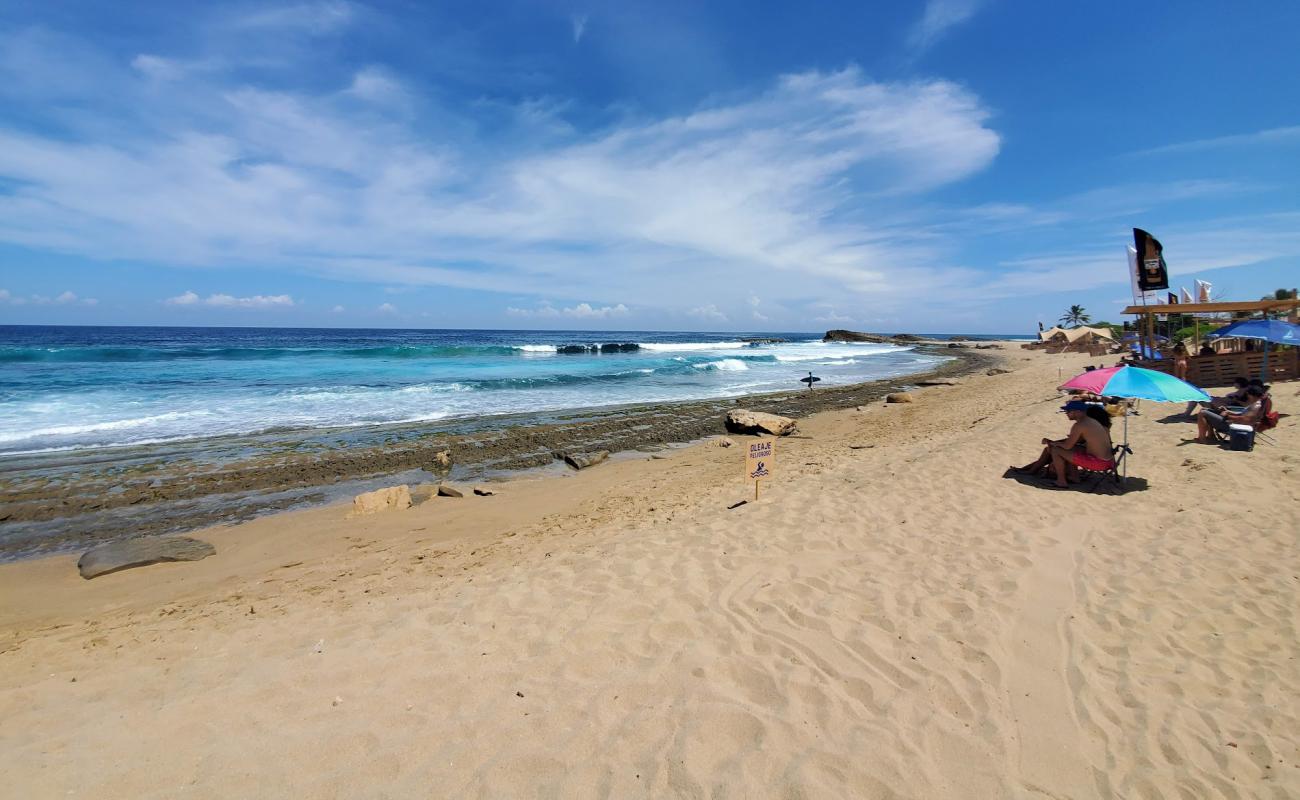 Middles beach'in fotoğrafı parlak kum yüzey ile