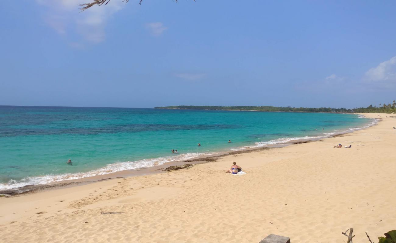 Los Tubos beach'in fotoğrafı parlak kum yüzey ile