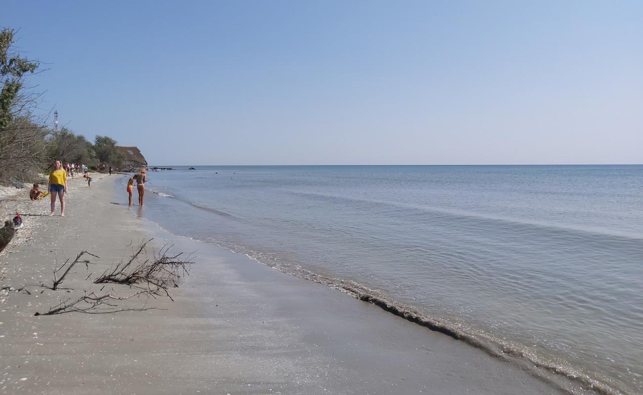 Perisor beach'in fotoğrafı parlak kum yüzey ile