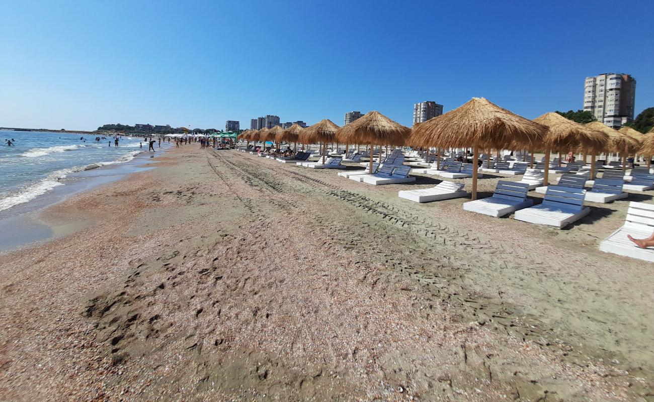 Mystic beach City'in fotoğrafı açık bej kum yüzey ile
