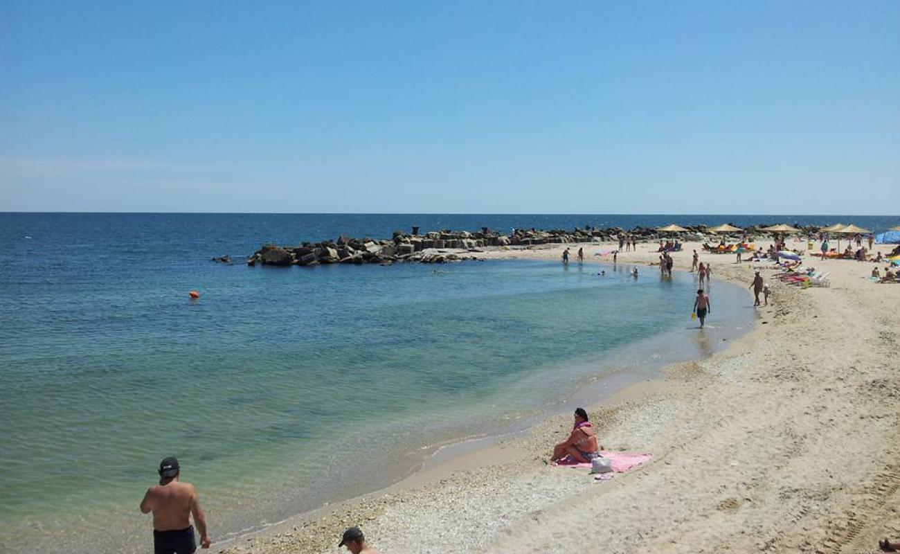 Eforie Sud beach'in fotoğrafı açık bej kum yüzey ile