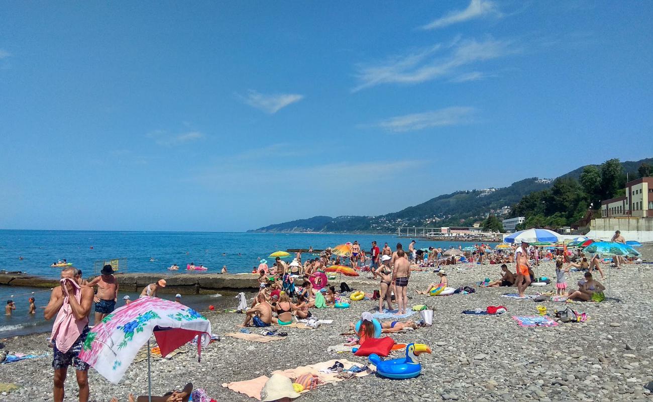 Salut hotel beach'in fotoğrafı gri çakıl taşı yüzey ile