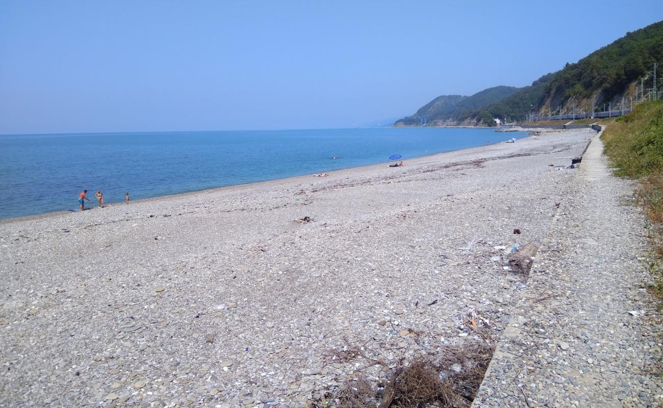 Golovinka beach II'in fotoğrafı gri çakıl taşı yüzey ile