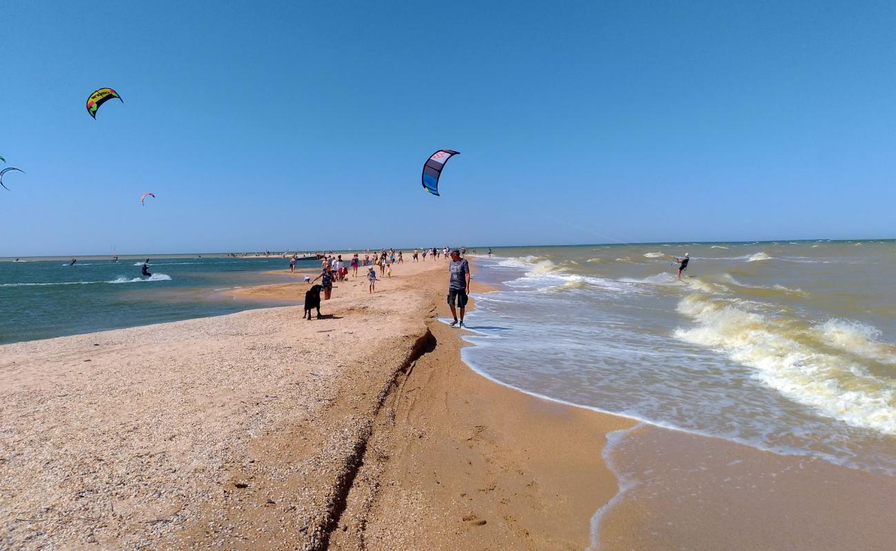 Beach Kamenka'in fotoğrafı siyah kum ve çakıllar yüzey ile