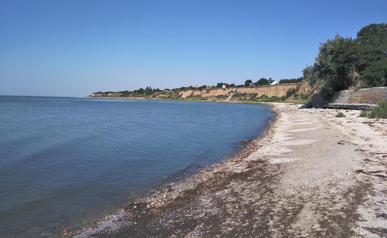 Plyazh Novobessergenevka'in fotoğrafı açık bej kum yüzey ile