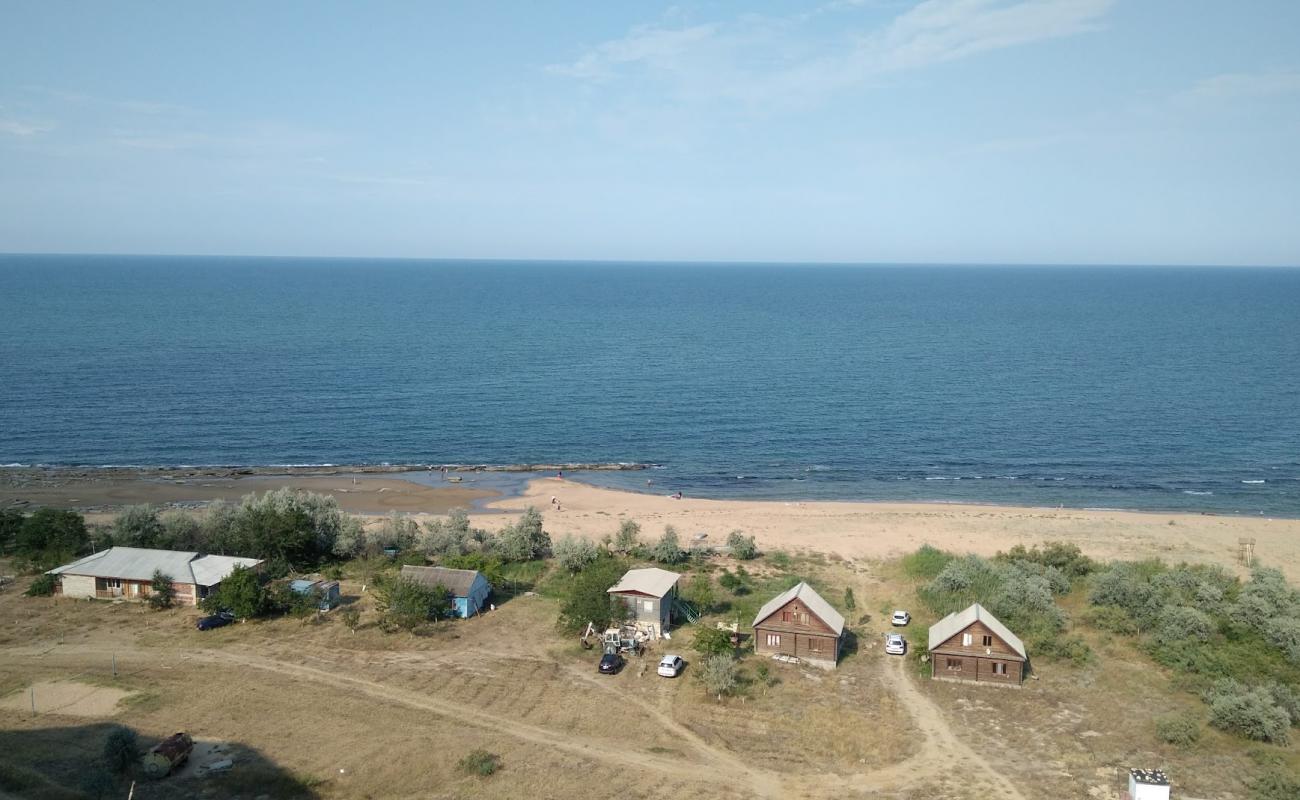 Impul's Beach'in fotoğrafı açık bej kum yüzey ile