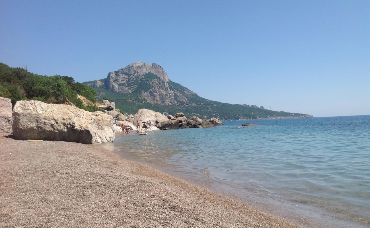 Lazurnyy Batiliman'in fotoğrafı gri ince çakıl taş yüzey ile