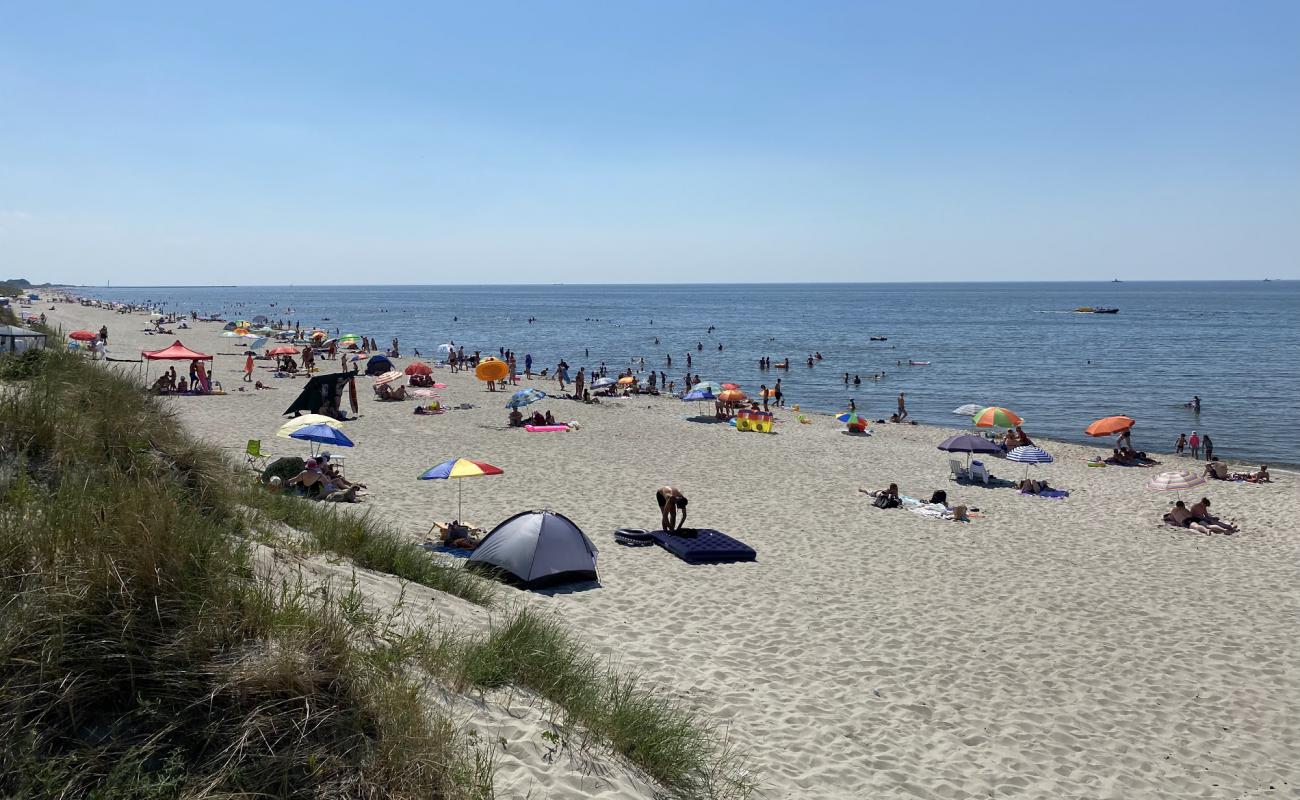 Mechnikovo Beach'in fotoğrafı açık bej kum yüzey ile