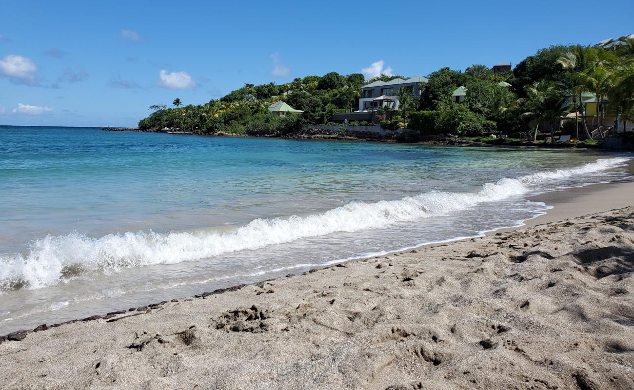 Marigot beach'in fotoğrafı bej kum ve çakıl yüzey ile