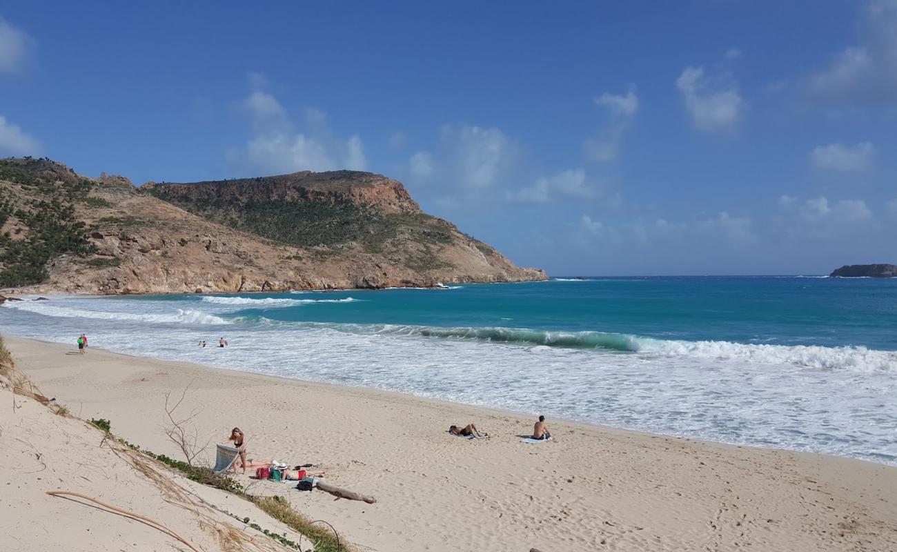 Plage de Saline'in fotoğrafı açık bej kum yüzey ile
