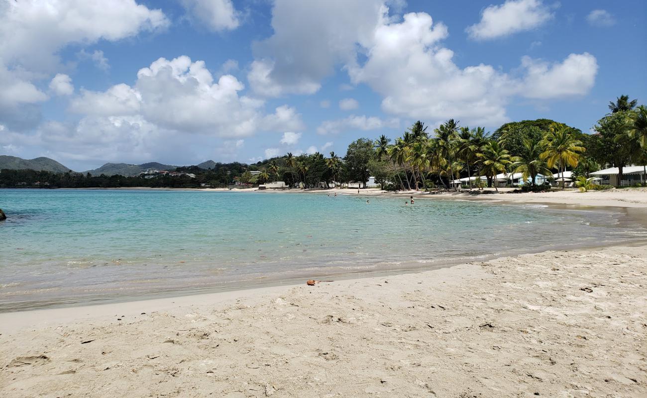 Vigie beach'in fotoğrafı açık bej kum yüzey ile