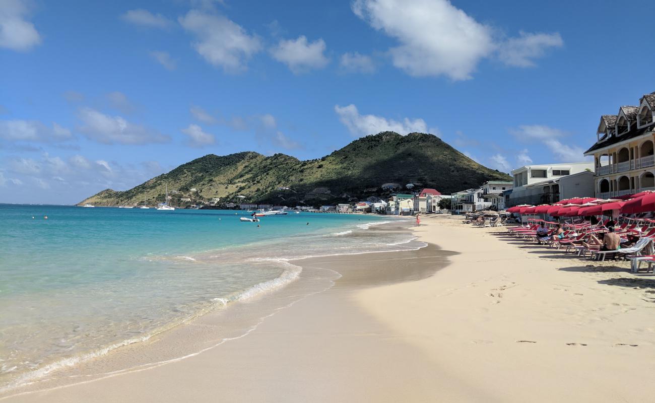 Love Boutique beach'in fotoğrafı açık bej kum yüzey ile