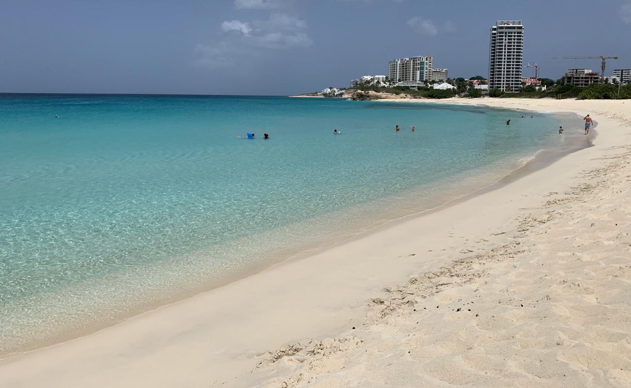 Mullet Bay beach'in fotoğrafı i̇nce bej kum yüzey ile