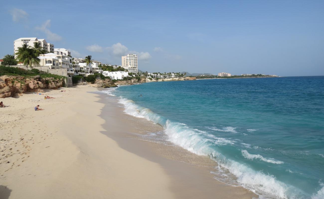 Cupecoy beach'in fotoğrafı parlak ince kum yüzey ile