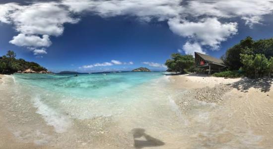 Grande Soeur Beach II