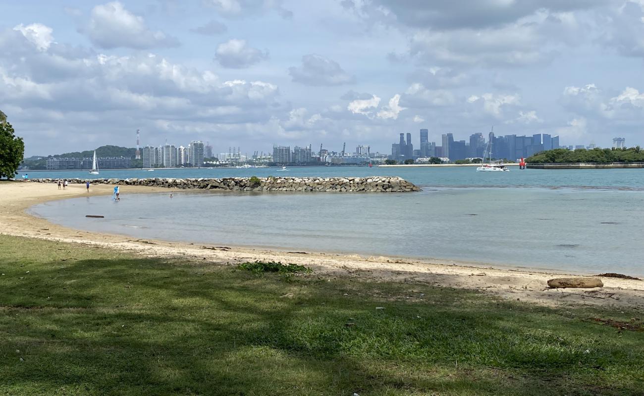 St John's Island Beach'in fotoğrafı parlak kum yüzey ile