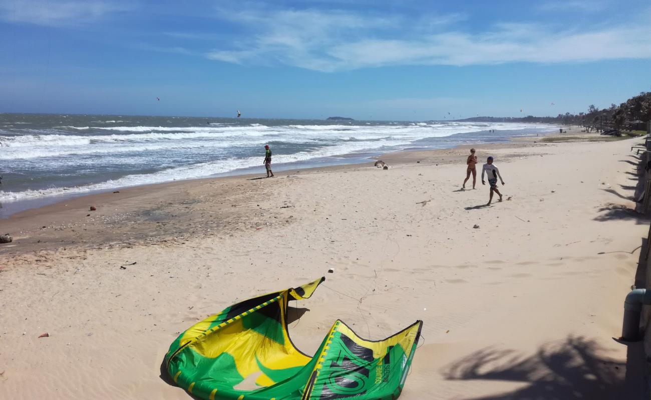 Mui Ne Beach'in fotoğrafı açık bej kum yüzey ile