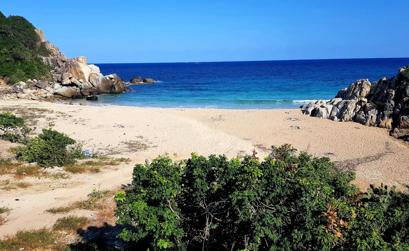 Hom Beach'in fotoğrafı açık bej kum yüzey ile
