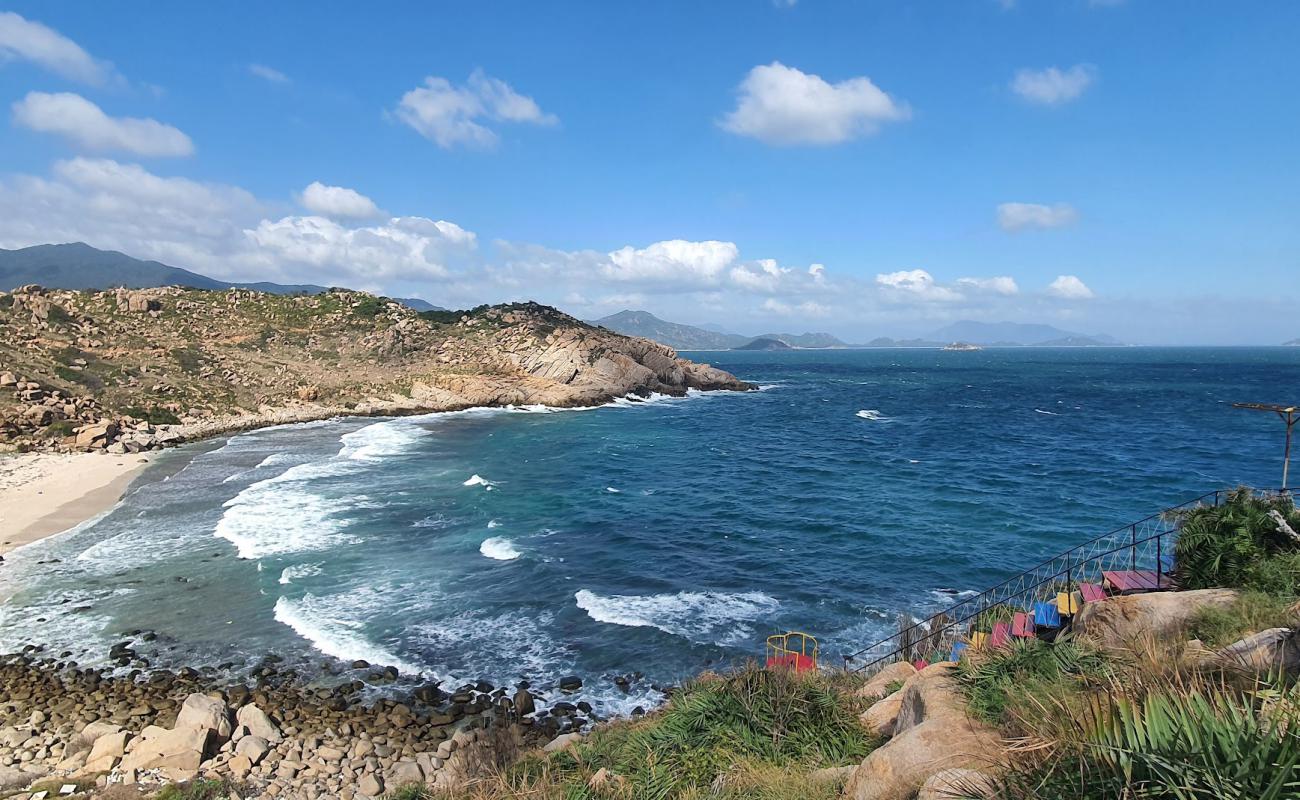 Lighthouse Beach'in fotoğrafı bej kum ve kayalar yüzey ile