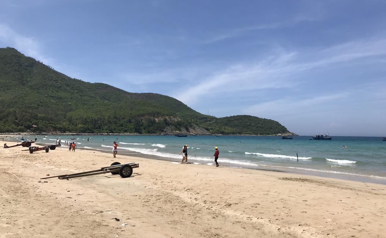 Nha Trang Beach'in fotoğrafı i̇nce bej kum yüzey ile