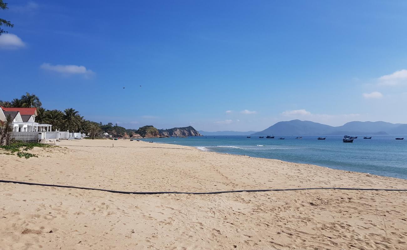 Ganh Do Beach'in fotoğrafı açık bej kum yüzey ile