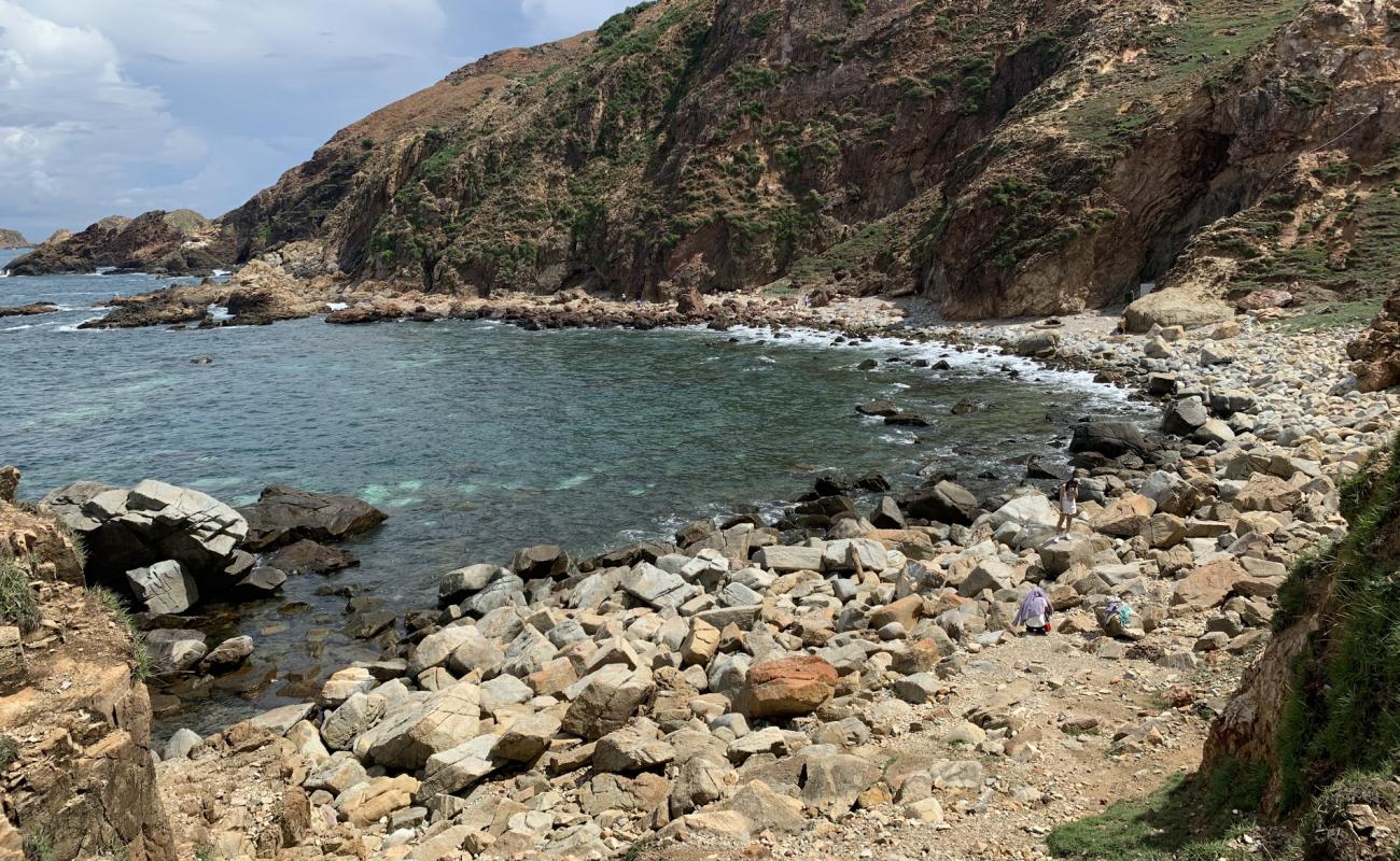 Eo Wind Beach'in fotoğrafı taşlar yüzey ile