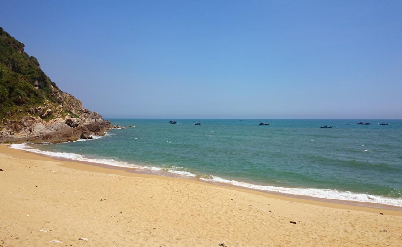 Chau Me Beach'in fotoğrafı açık bej kum yüzey ile