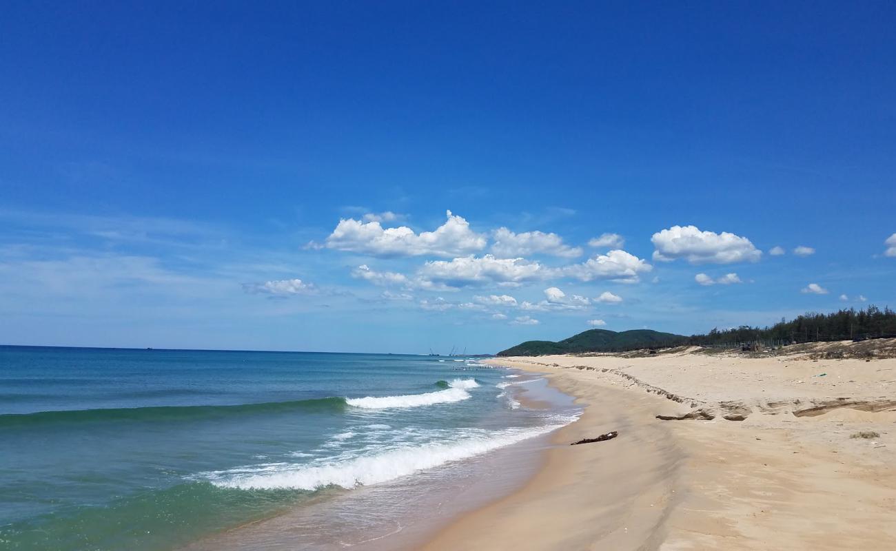 Pho Quang Beach'in fotoğrafı açık bej kum yüzey ile
