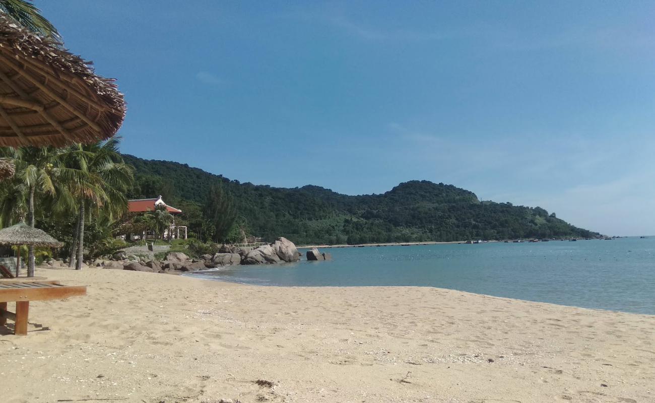 South Beach Son Tra'in fotoğrafı açık bej kum yüzey ile