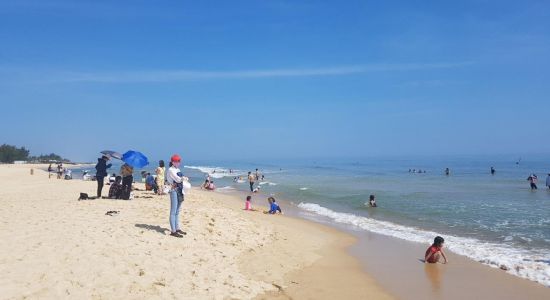 Thuan An Beach