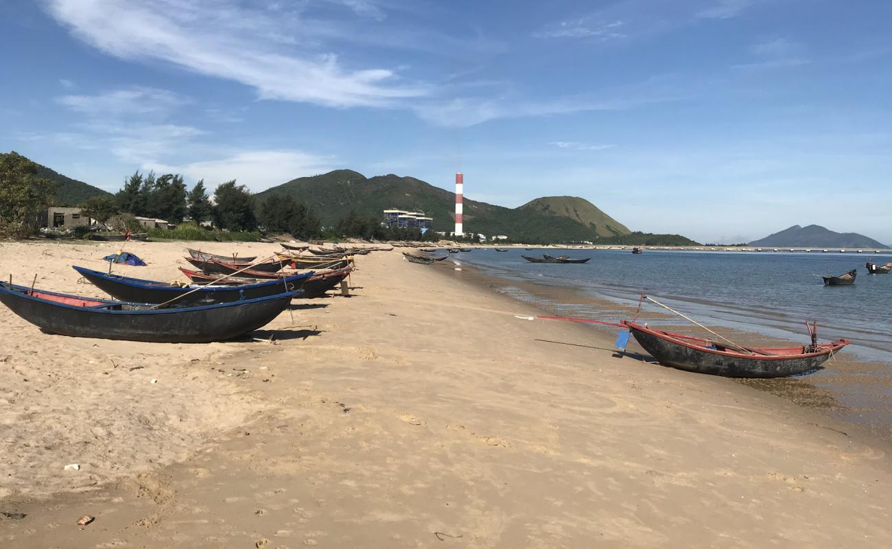 Hai Phong Beach'in fotoğrafı parlak kum yüzey ile