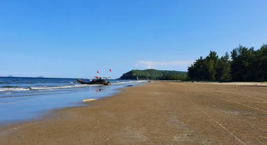 Hai Hoa Beach