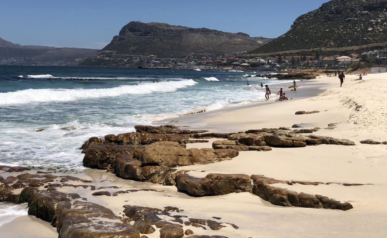 Danger beach'in fotoğrafı parlak kum yüzey ile