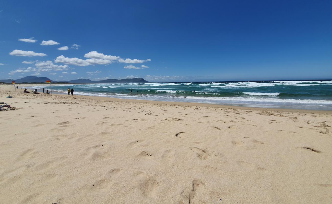 Kleinmond beach'in fotoğrafı parlak ince kum yüzey ile