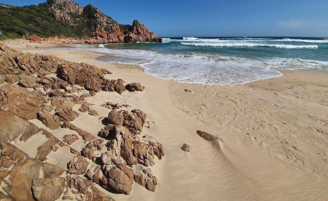 Knoetzie beach'in fotoğrafı i̇nce bej kum yüzey ile