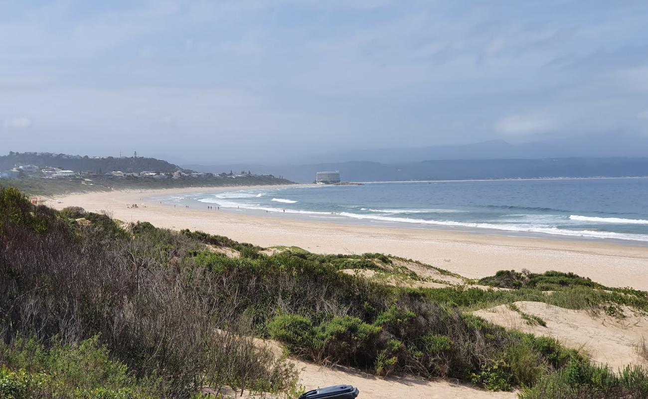 Plettenberg Bay'in fotoğrafı açık bej kum yüzey ile