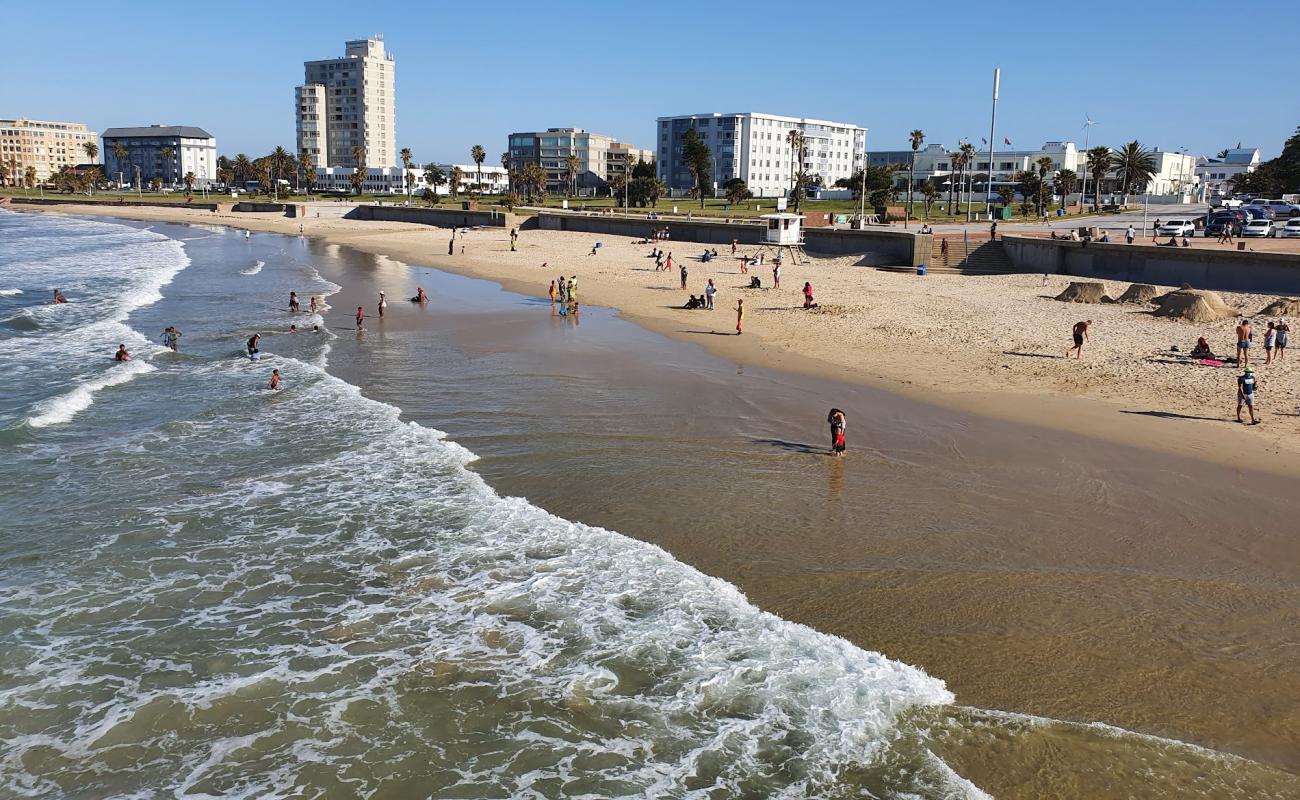 Kings beach'in fotoğrafı parlak kum yüzey ile