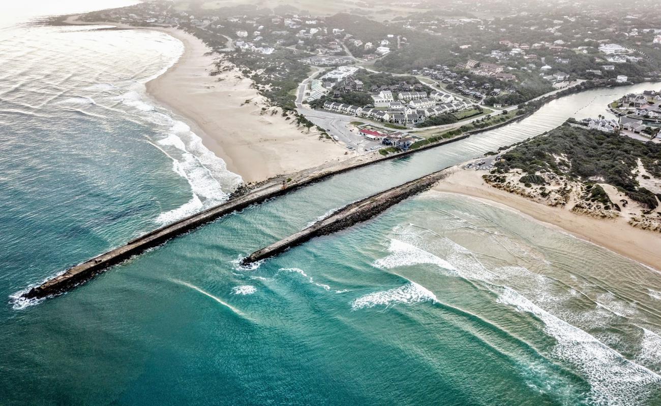 West beach'in fotoğrafı açık bej kum yüzey ile