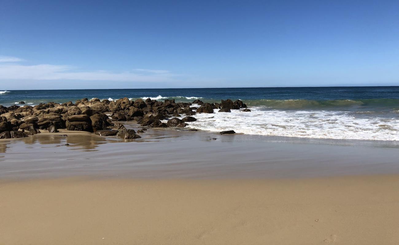 Cintsa beach'in fotoğrafı kayalık arazi yüzey ile