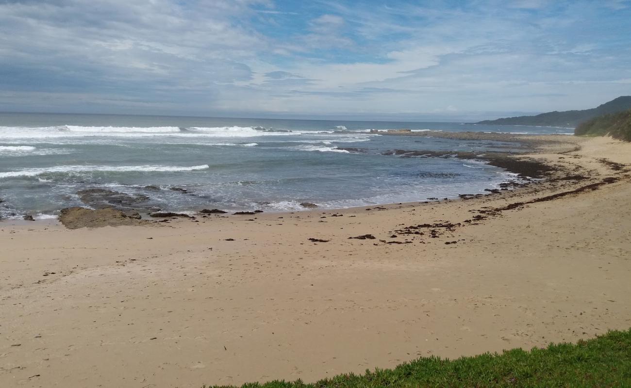 Kei beach'in fotoğrafı bej kum ve kayalar yüzey ile