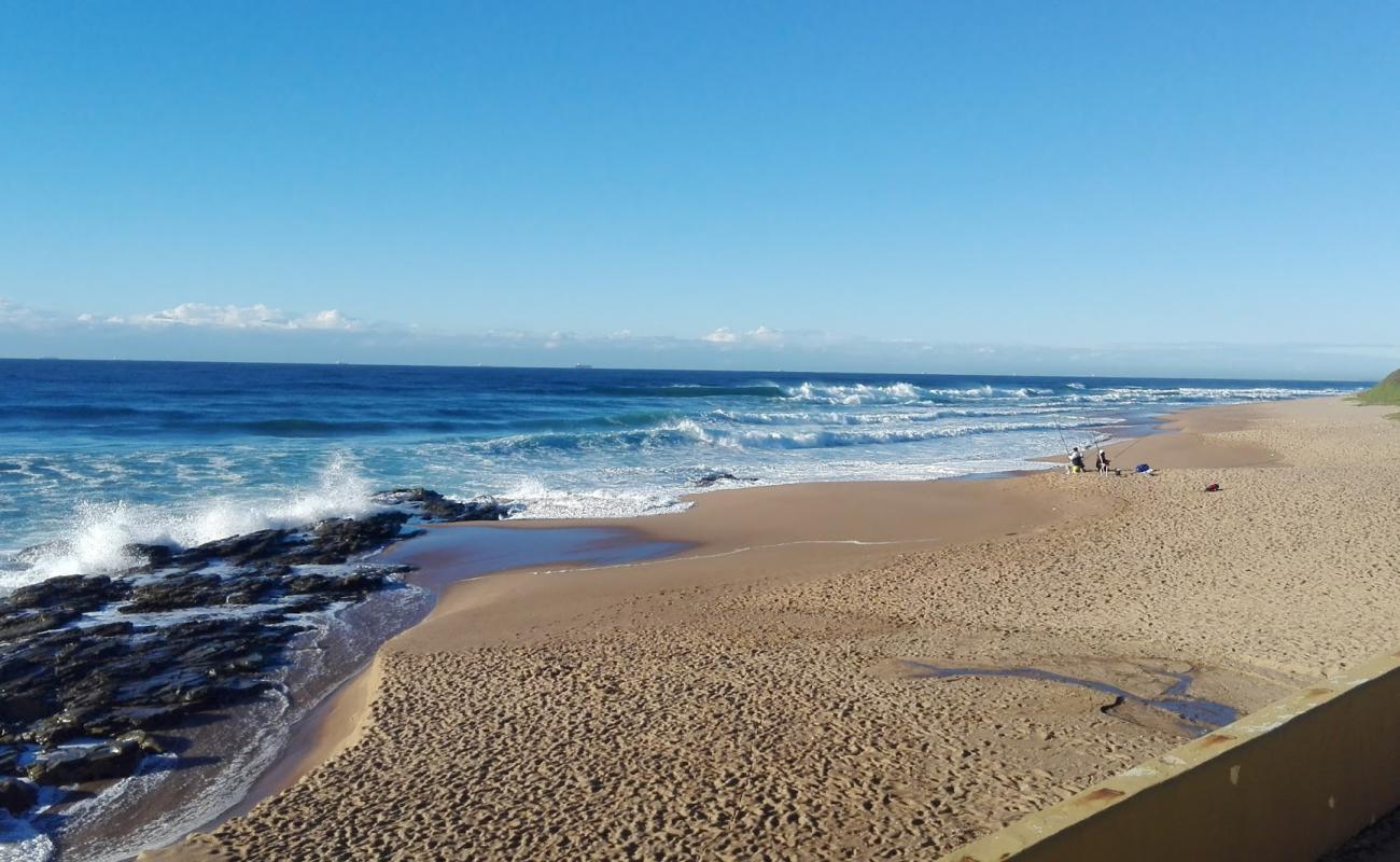 Westbrook beach'in fotoğrafı i̇nce bej kum yüzey ile