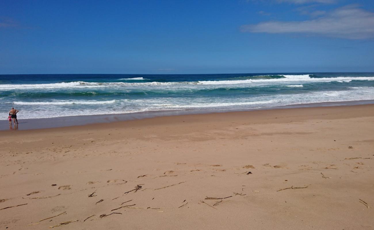 Blythedale beach'in fotoğrafı parlak kum yüzey ile