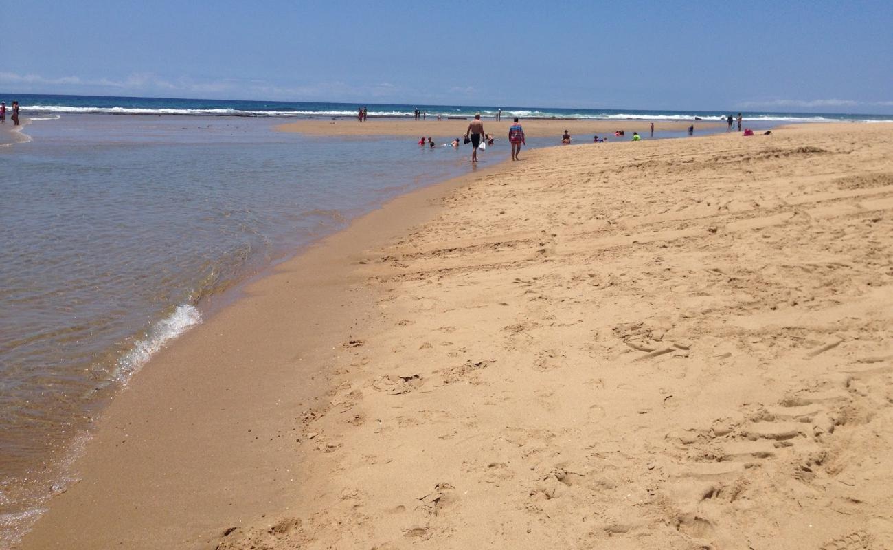 Cape Vidal beach'in fotoğrafı i̇nce bej kum yüzey ile