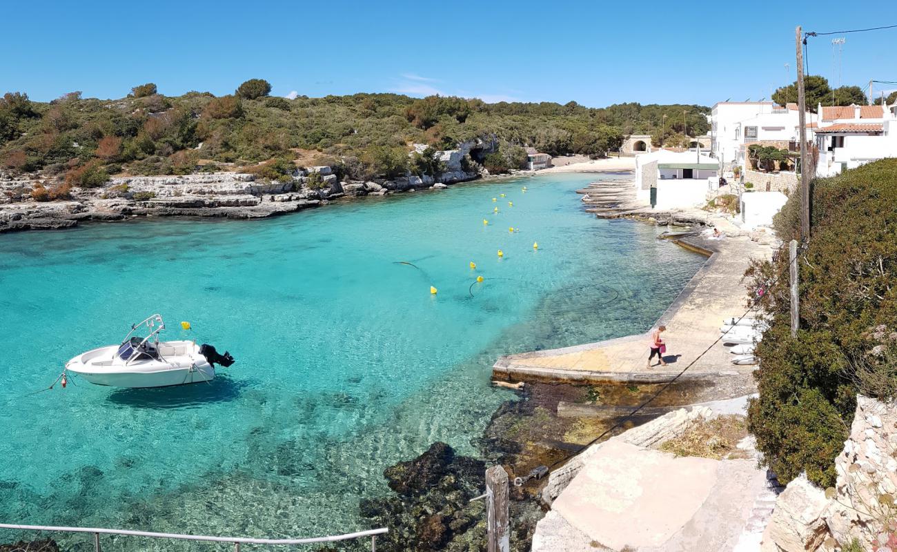 Cala Alcaufar'in fotoğrafı parlak ince kum yüzey ile