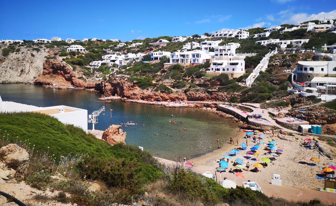 Cala Morell'in fotoğrafı taşlı kum yüzey ile